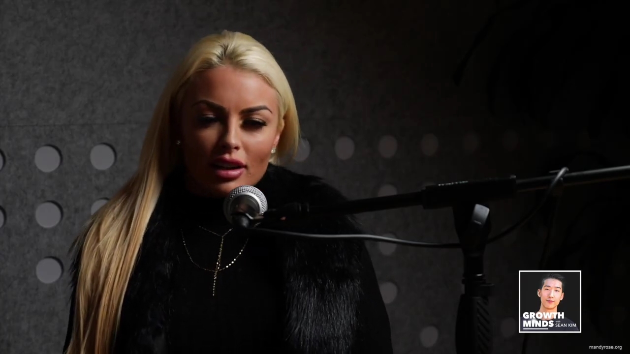 WWE_Superstar_Mandy_Rose_on_Dealing_With_People_Who_Underestimate_You_mp40020.jpg