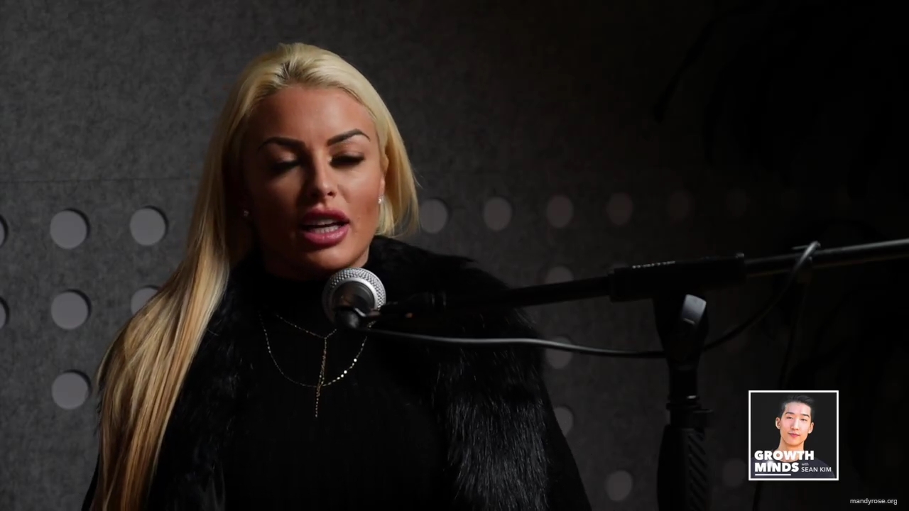 WWE_Superstar_Mandy_Rose_on_Dealing_With_People_Who_Underestimate_You_mp40031.jpg