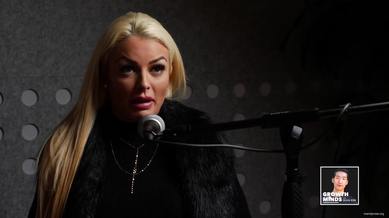 WWE_Superstar_Mandy_Rose_on_Dealing_With_People_Who_Underestimate_You_mp40032.jpg