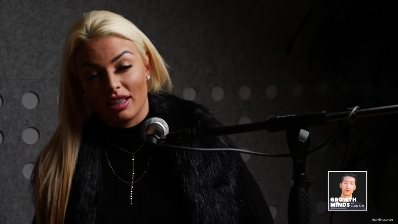 WWE_Superstar_Mandy_Rose_on_Dealing_With_People_Who_Underestimate_You_mp40033.jpg
