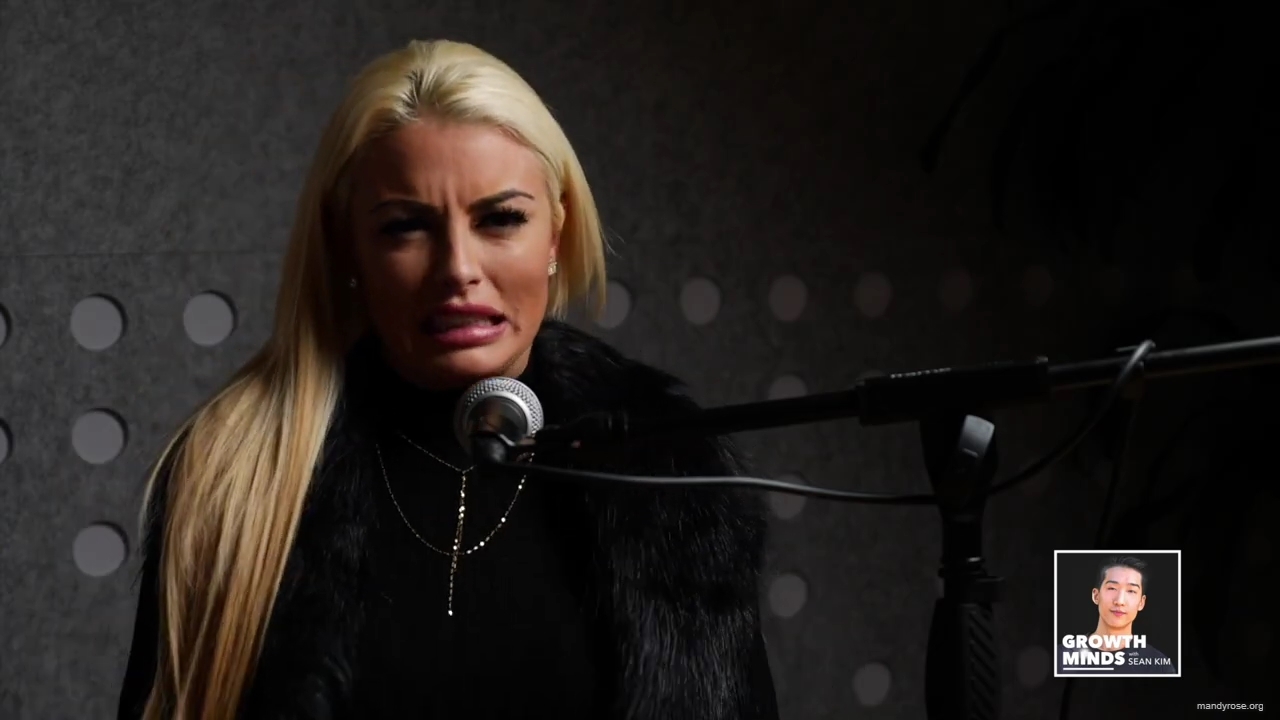 WWE_Superstar_Mandy_Rose_on_Dealing_With_People_Who_Underestimate_You_mp40034.jpg