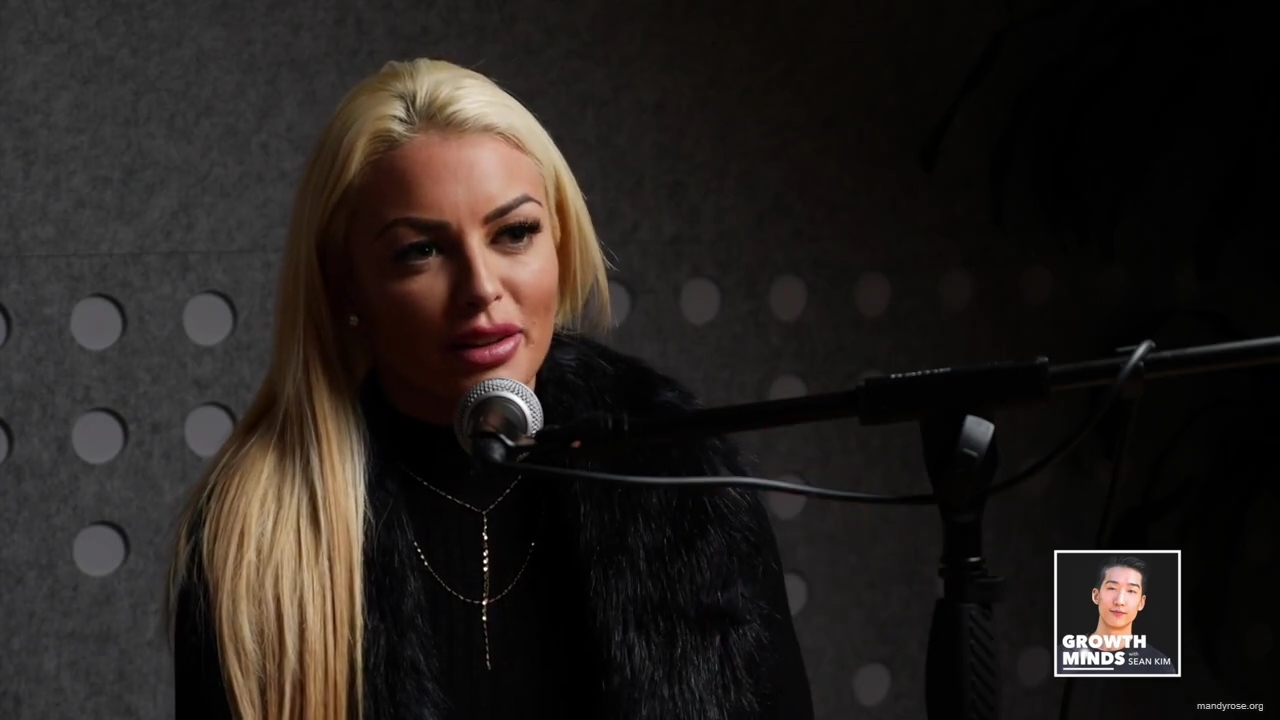 WWE_Superstar_Mandy_Rose_on_Dealing_With_People_Who_Underestimate_You_mp40043.jpg