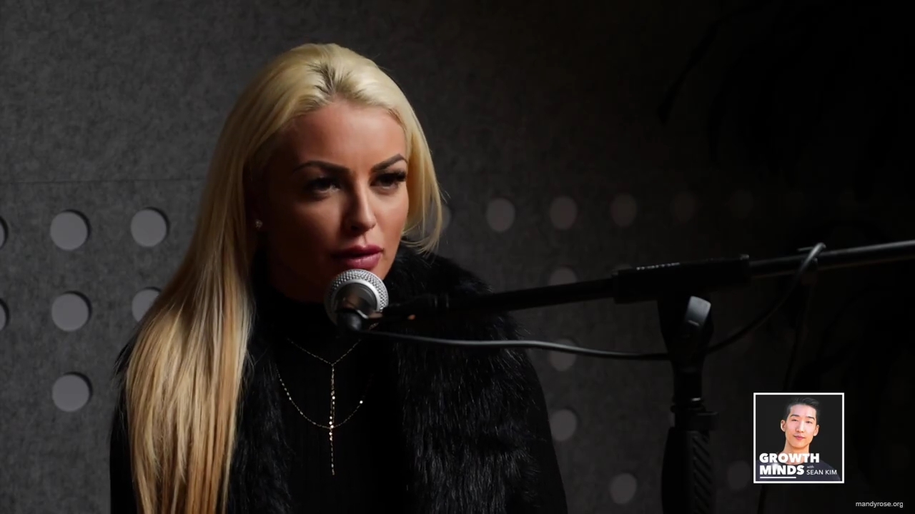 WWE_Superstar_Mandy_Rose_on_Dealing_With_People_Who_Underestimate_You_mp40052.jpg