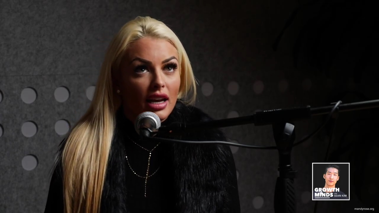 WWE_Superstar_Mandy_Rose_on_Dealing_With_People_Who_Underestimate_You_mp40055.jpg