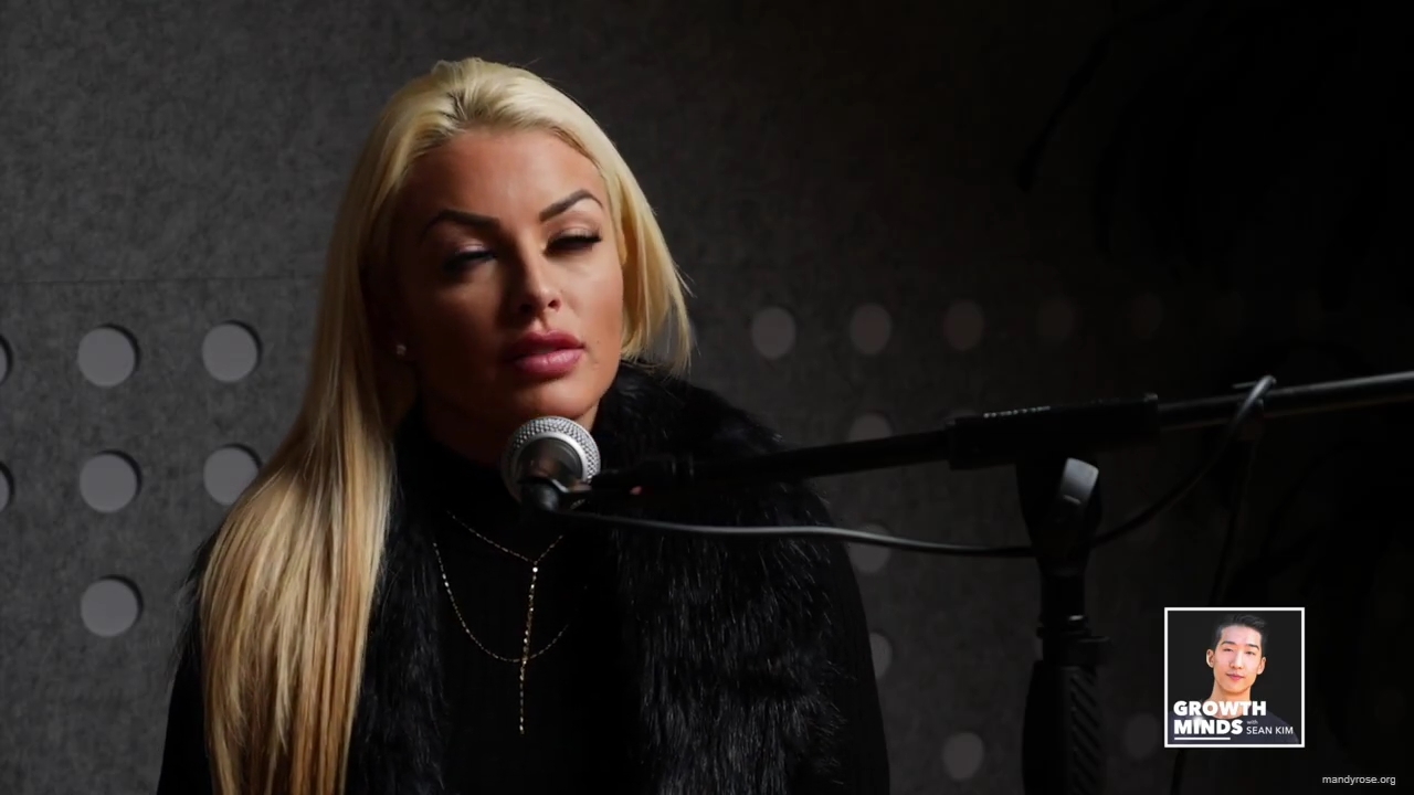 WWE_Superstar_Mandy_Rose_on_Dealing_With_People_Who_Underestimate_You_mp40057.jpg
