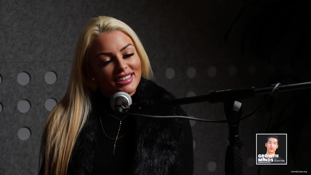 WWE_Superstar_Mandy_Rose_on_Dealing_With_People_Who_Underestimate_You_mp40109.jpg