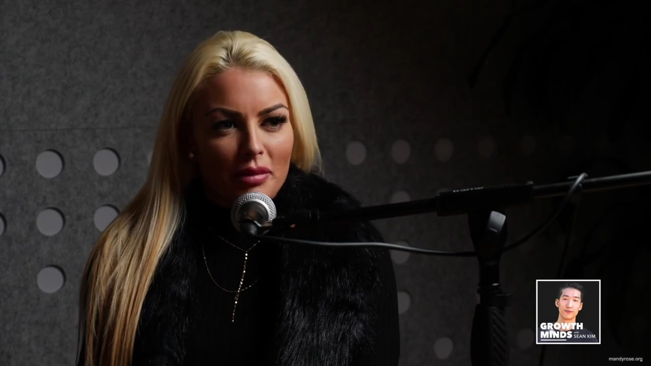WWE_Superstar_Mandy_Rose_on_Dealing_With_People_Who_Underestimate_You_mp40117.jpg