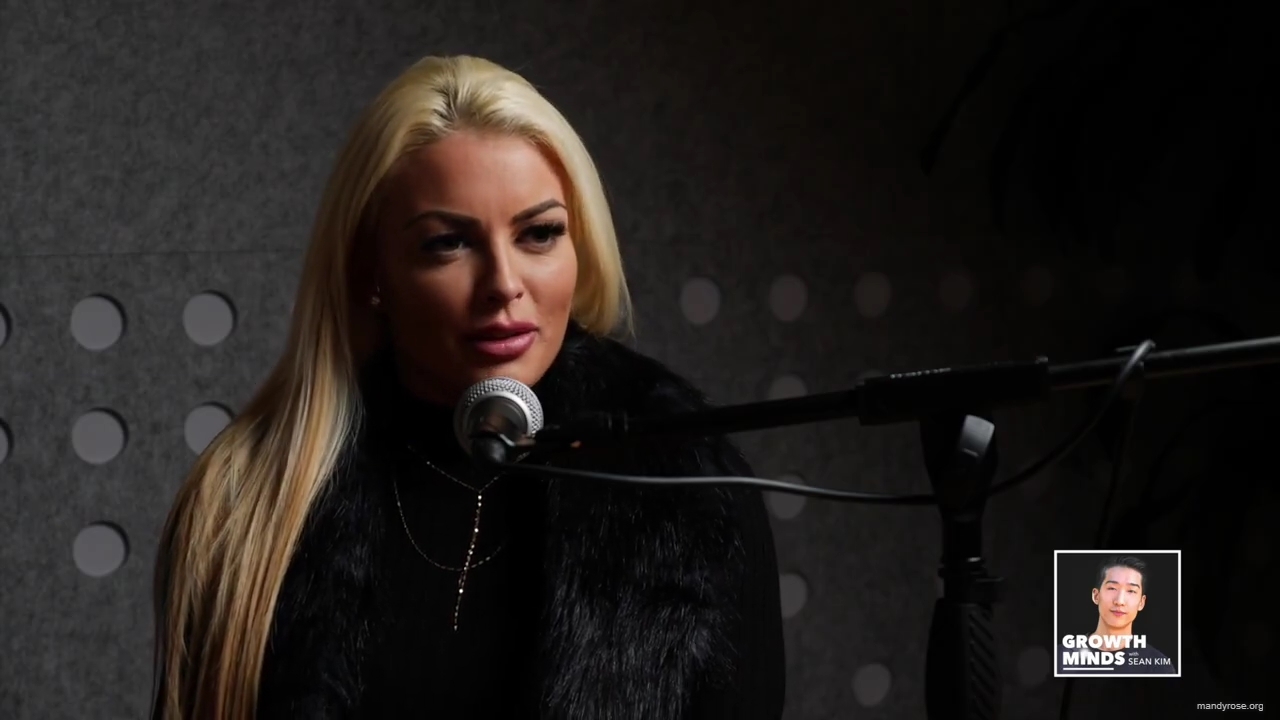 WWE_Superstar_Mandy_Rose_on_Dealing_With_People_Who_Underestimate_You_mp40118.jpg