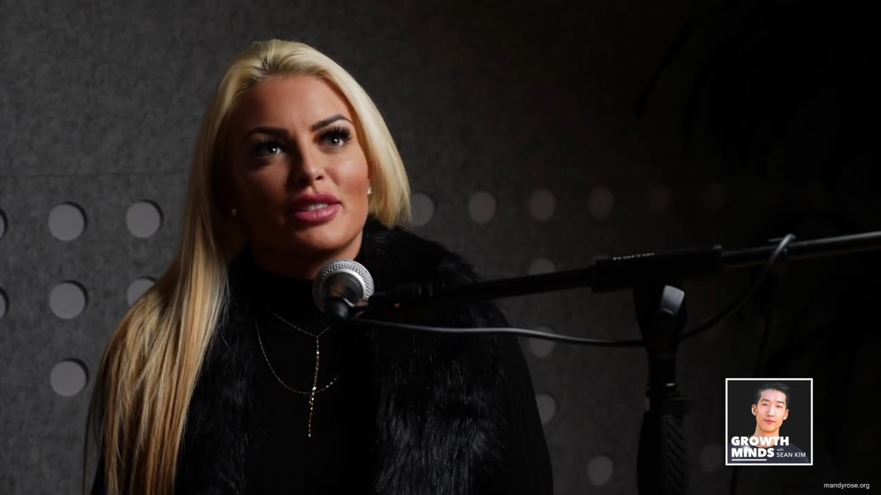 WWE_Superstar_Mandy_Rose_on_Dealing_With_People_Who_Underestimate_You_mp40121.jpg