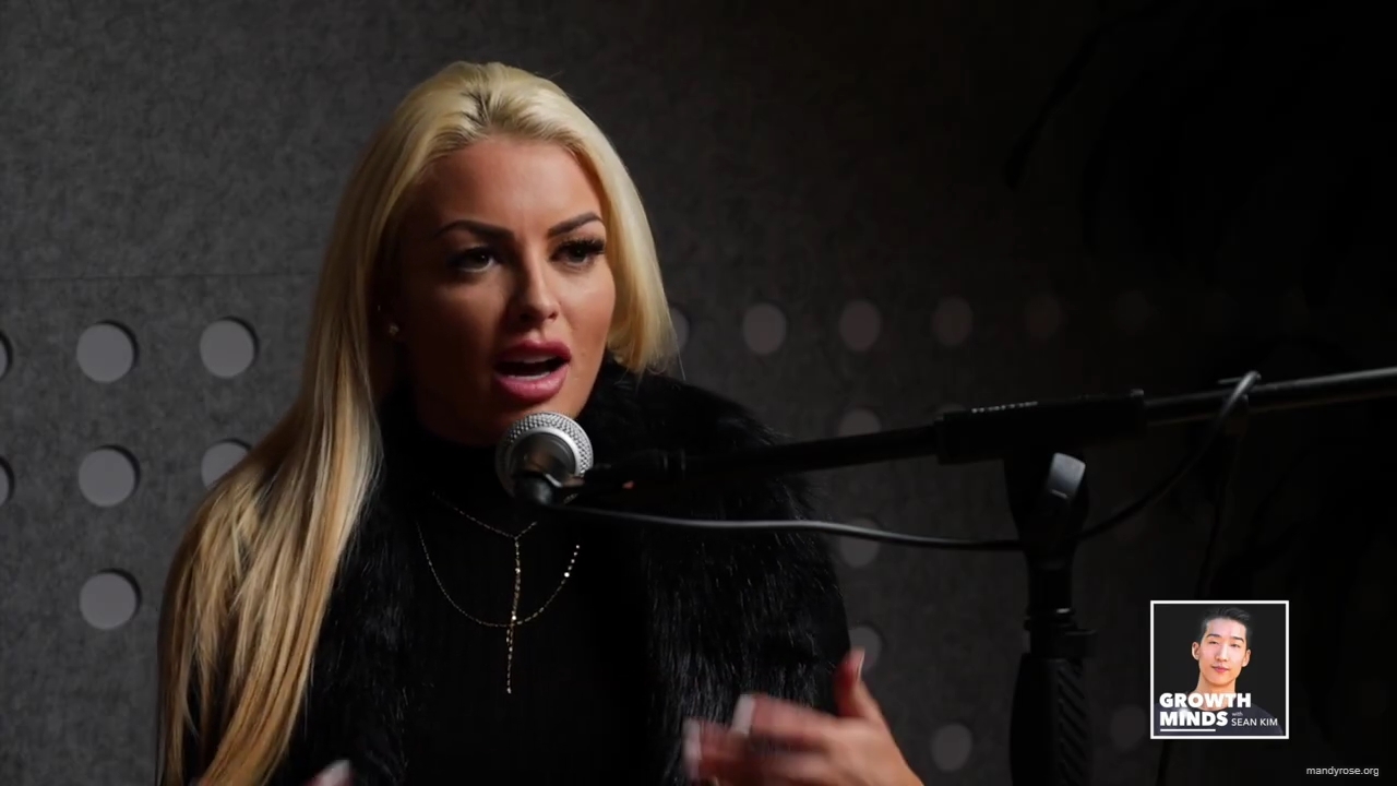 WWE_Superstar_Mandy_Rose_on_Dealing_With_People_Who_Underestimate_You_mp40129.jpg