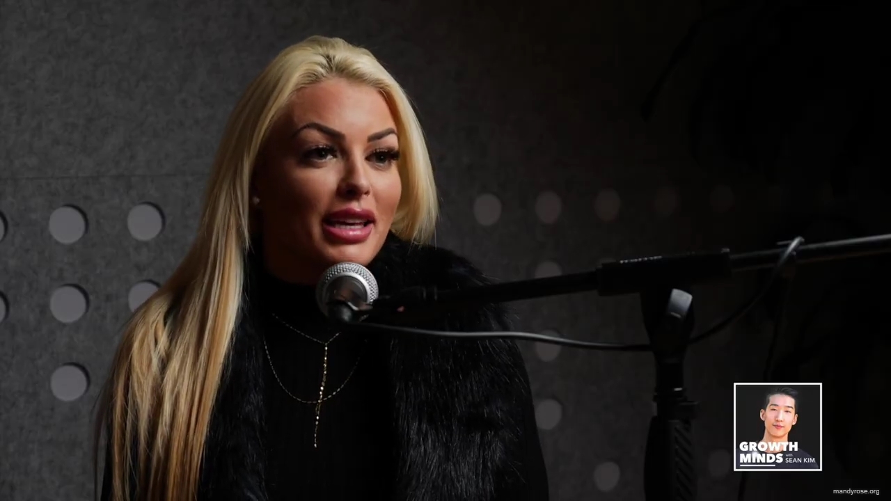 WWE_Superstar_Mandy_Rose_on_Dealing_With_People_Who_Underestimate_You_mp40138.jpg
