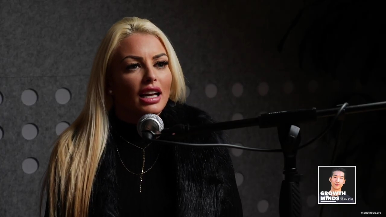 WWE_Superstar_Mandy_Rose_on_Dealing_With_People_Who_Underestimate_You_mp40140.jpg