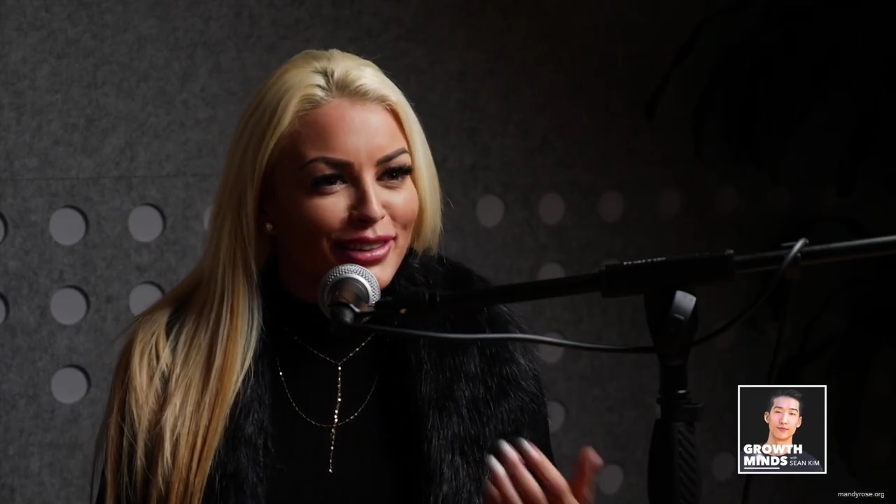 WWE_Superstar_Mandy_Rose_on_Dealing_With_People_Who_Underestimate_You_mp40143.jpg