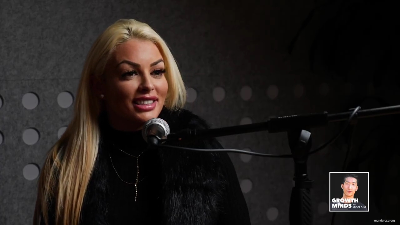 WWE_Superstar_Mandy_Rose_on_Dealing_With_People_Who_Underestimate_You_mp40146.jpg
