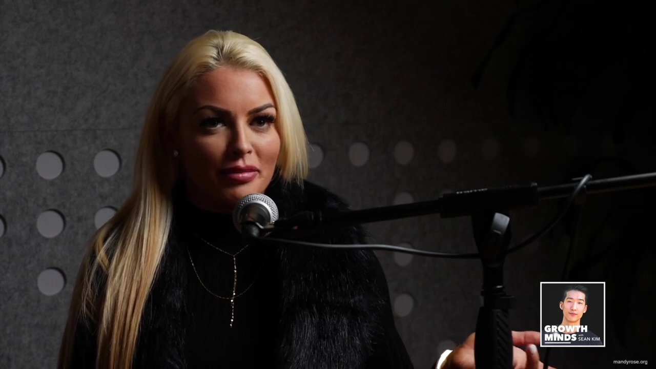 WWE_Superstar_Mandy_Rose_on_Dealing_With_People_Who_Underestimate_You_mp40152.jpg