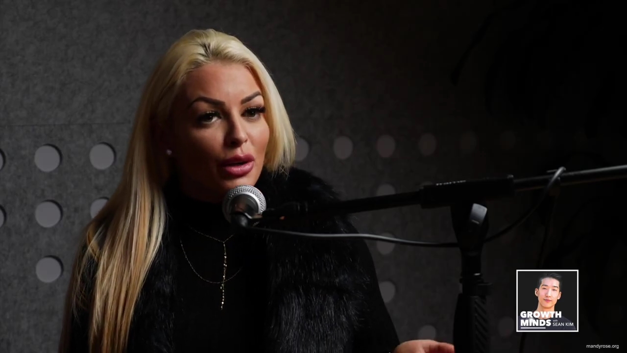 WWE_Superstar_Mandy_Rose_on_Dealing_With_People_Who_Underestimate_You_mp40154.jpg