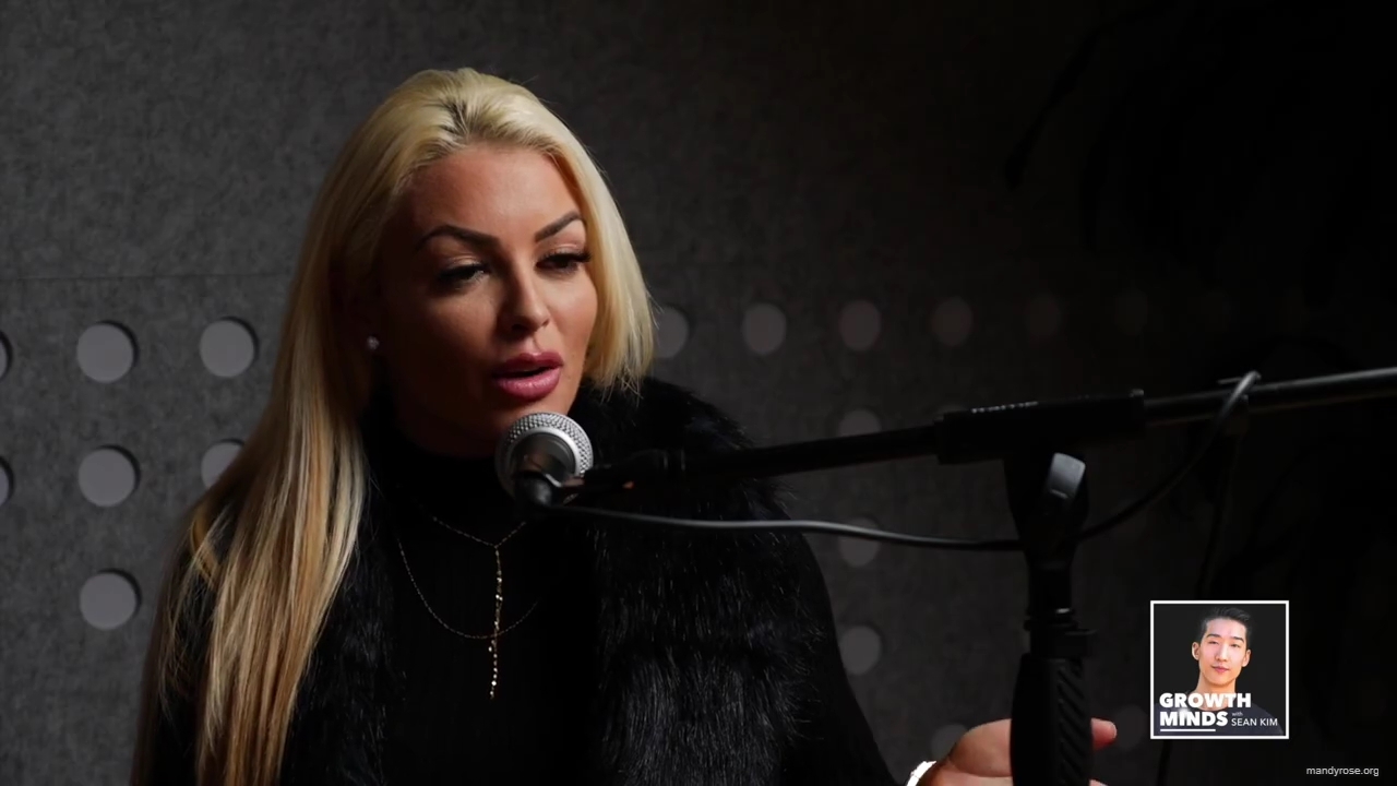 WWE_Superstar_Mandy_Rose_on_Dealing_With_People_Who_Underestimate_You_mp40155.jpg