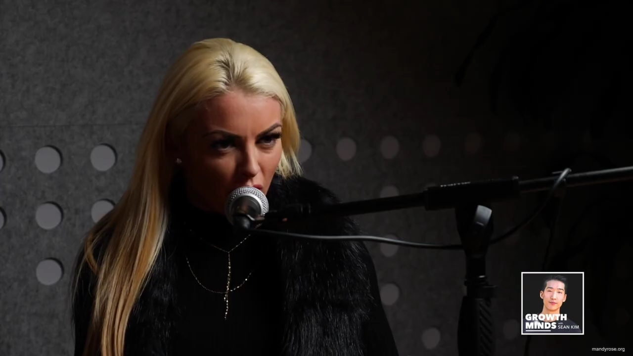 WWE_Superstar_Mandy_Rose_on_Dealing_With_People_Who_Underestimate_You_mp40199.jpg