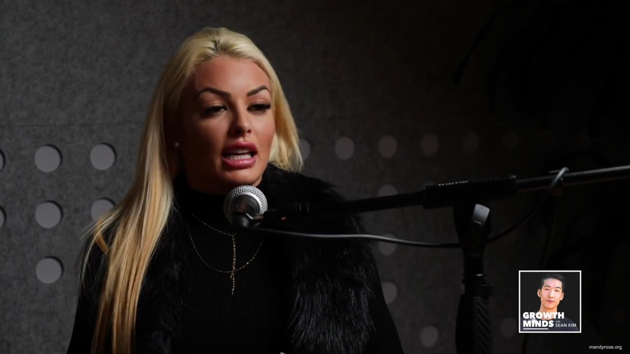WWE_Superstar_Mandy_Rose_on_Dealing_With_People_Who_Underestimate_You_mp40202.jpg