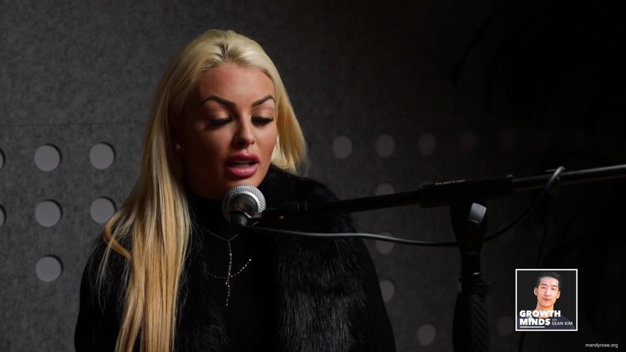 WWE_Superstar_Mandy_Rose_on_Dealing_With_People_Who_Underestimate_You_mp40301.jpg