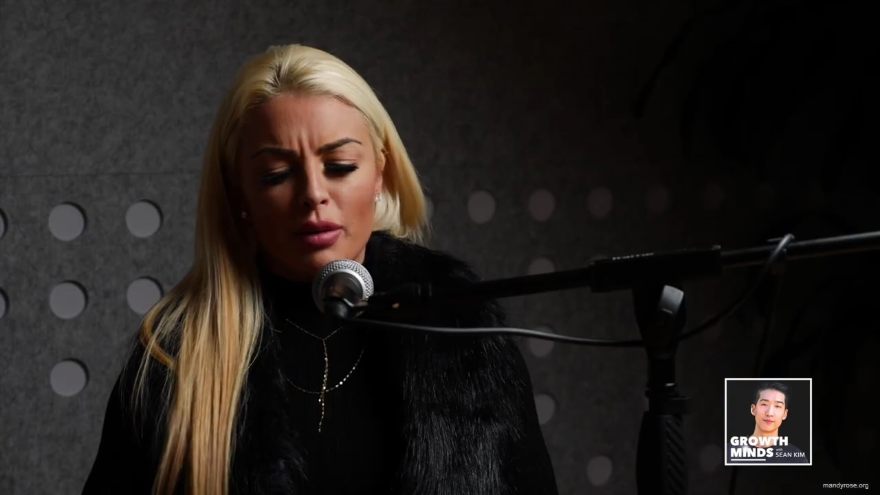 WWE_Superstar_Mandy_Rose_on_Dealing_With_People_Who_Underestimate_You_mp40307.jpg