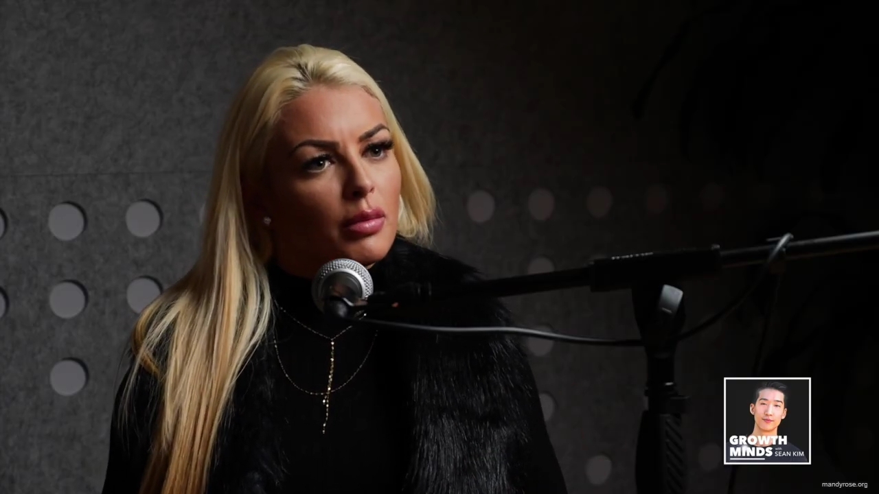 WWE_Superstar_Mandy_Rose_on_Dealing_With_People_Who_Underestimate_You_mp40310.jpg