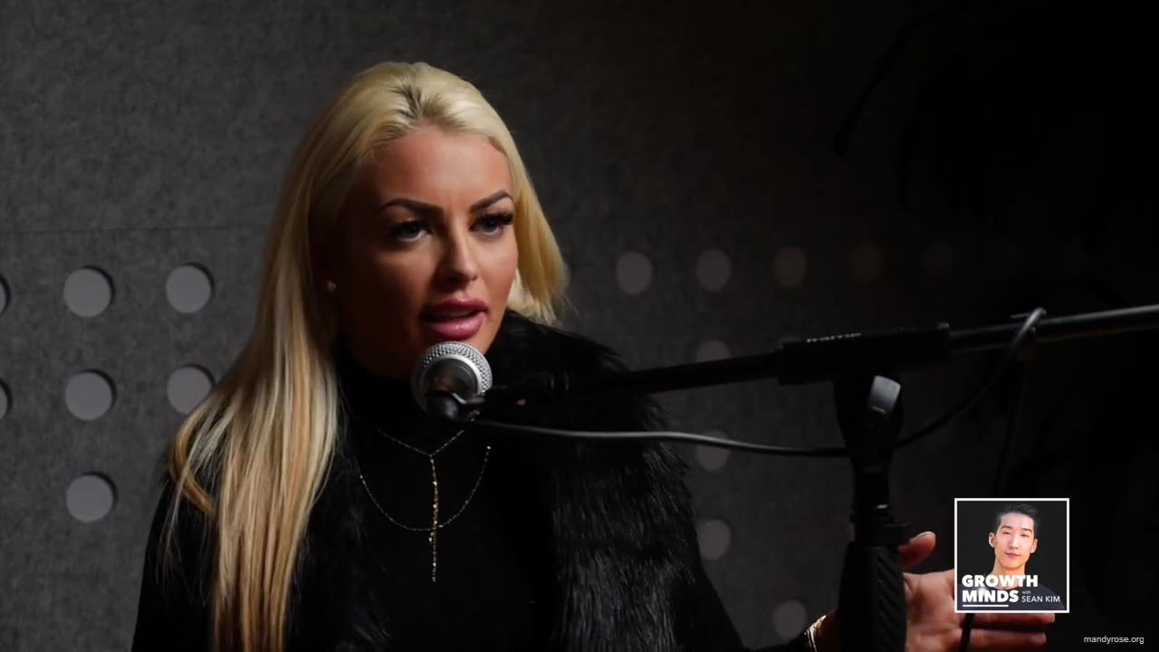 WWE_Superstar_Mandy_Rose_on_Dealing_With_People_Who_Underestimate_You_mp40312.jpg
