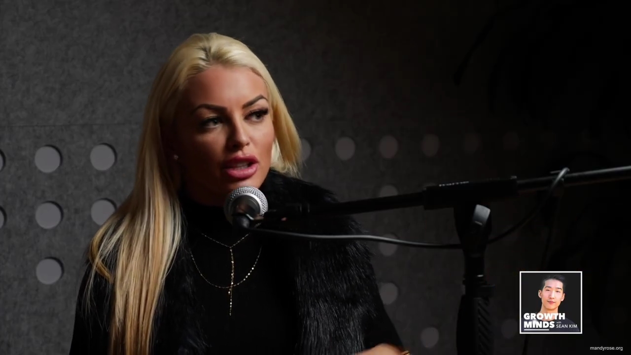 WWE_Superstar_Mandy_Rose_on_Dealing_With_People_Who_Underestimate_You_mp40314.jpg
