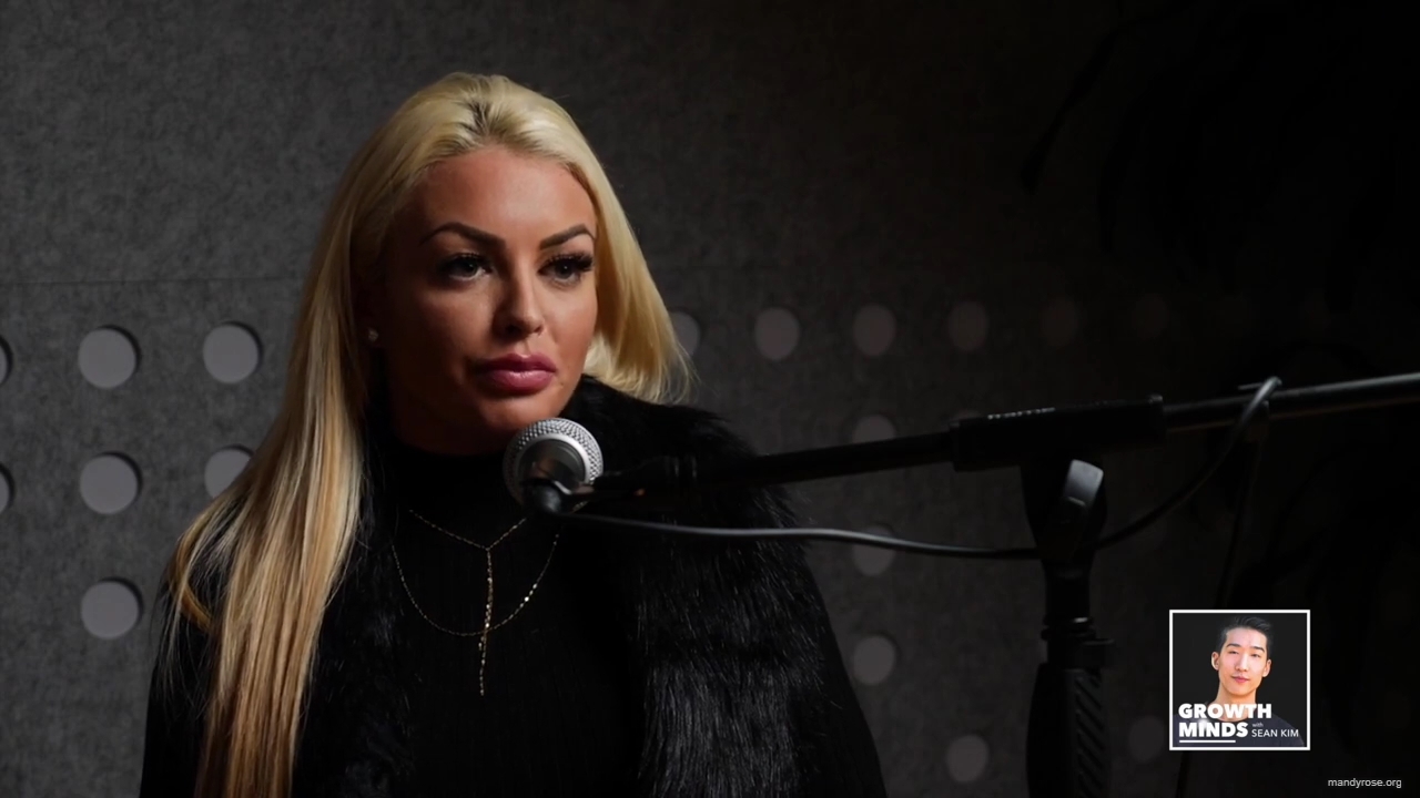 WWE_Superstar_Mandy_Rose_on_Dealing_With_People_Who_Underestimate_You_mp40352.jpg