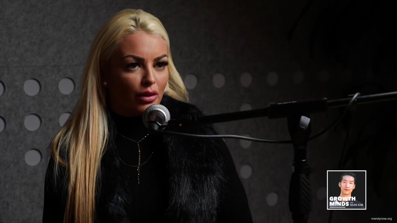 WWE_Superstar_Mandy_Rose_on_Dealing_With_People_Who_Underestimate_You_mp40412.jpg