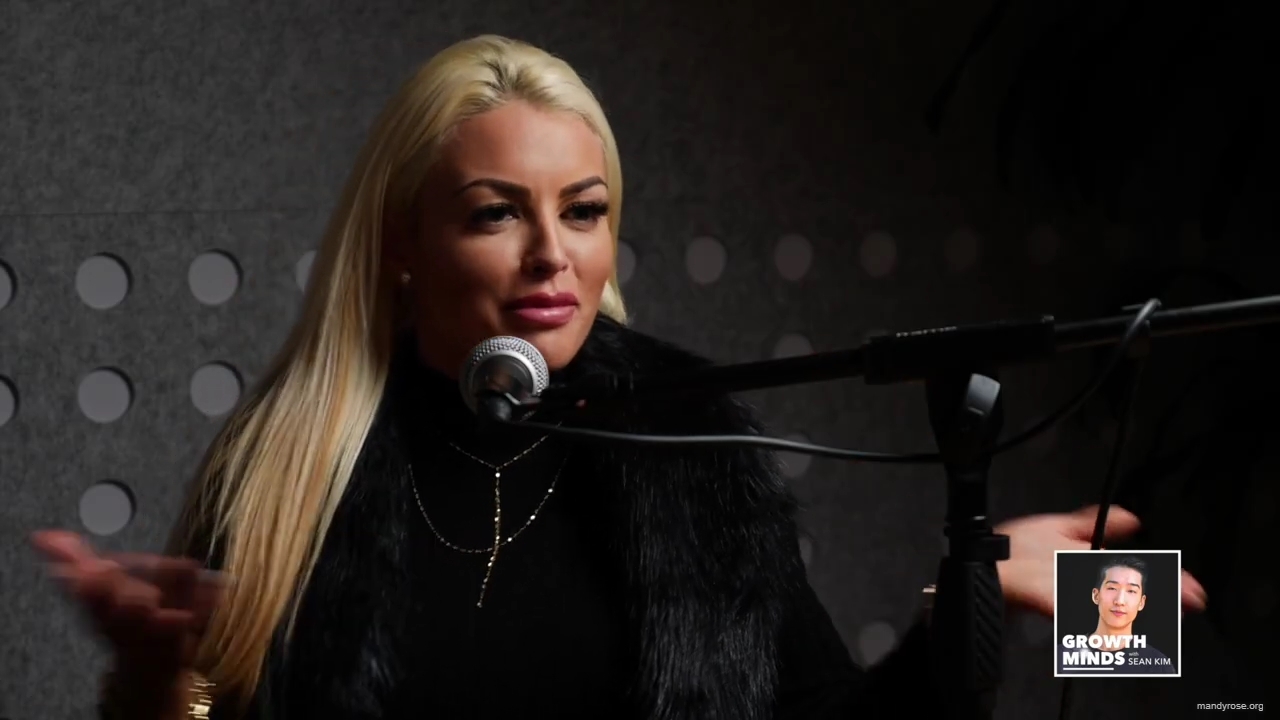 WWE_Superstar_Mandy_Rose_on_Dealing_With_People_Who_Underestimate_You_mp40511.jpg