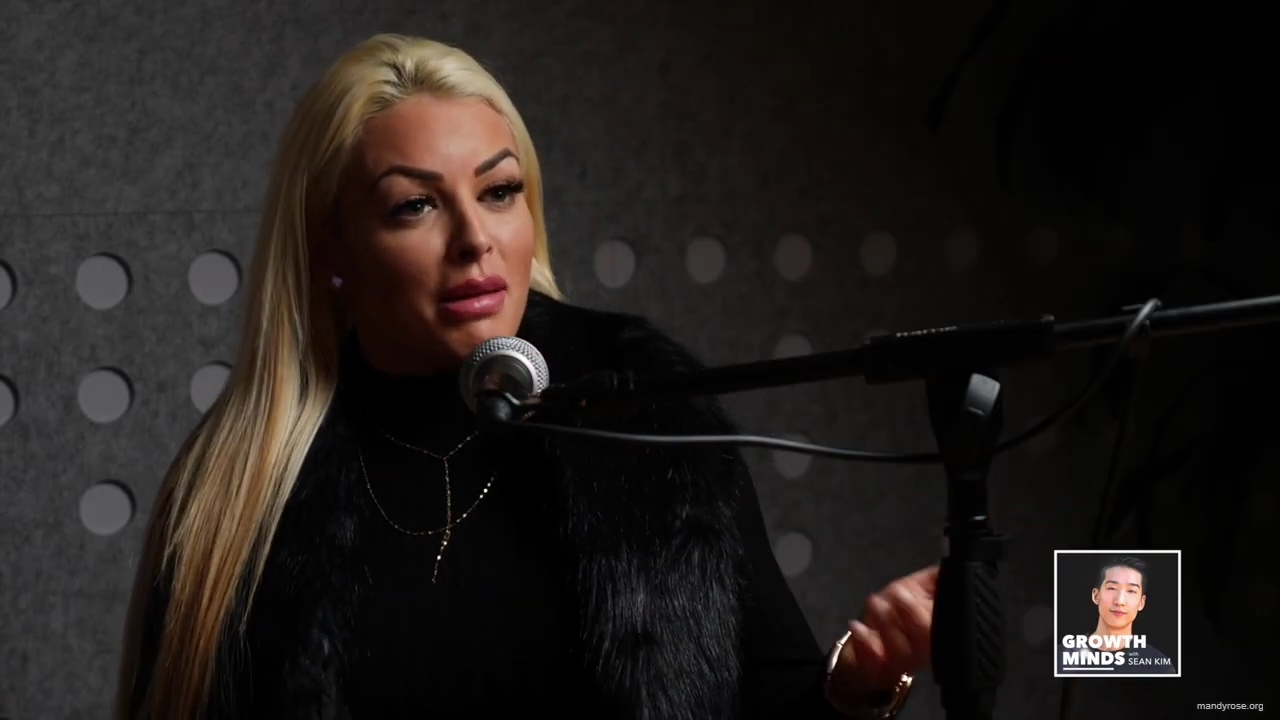 WWE_Superstar_Mandy_Rose_on_Dealing_With_People_Who_Underestimate_You_mp40513.jpg
