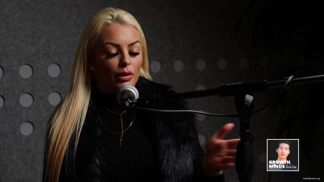 WWE_Superstar_Mandy_Rose_on_Dealing_With_People_Who_Underestimate_You_mp40546.jpg