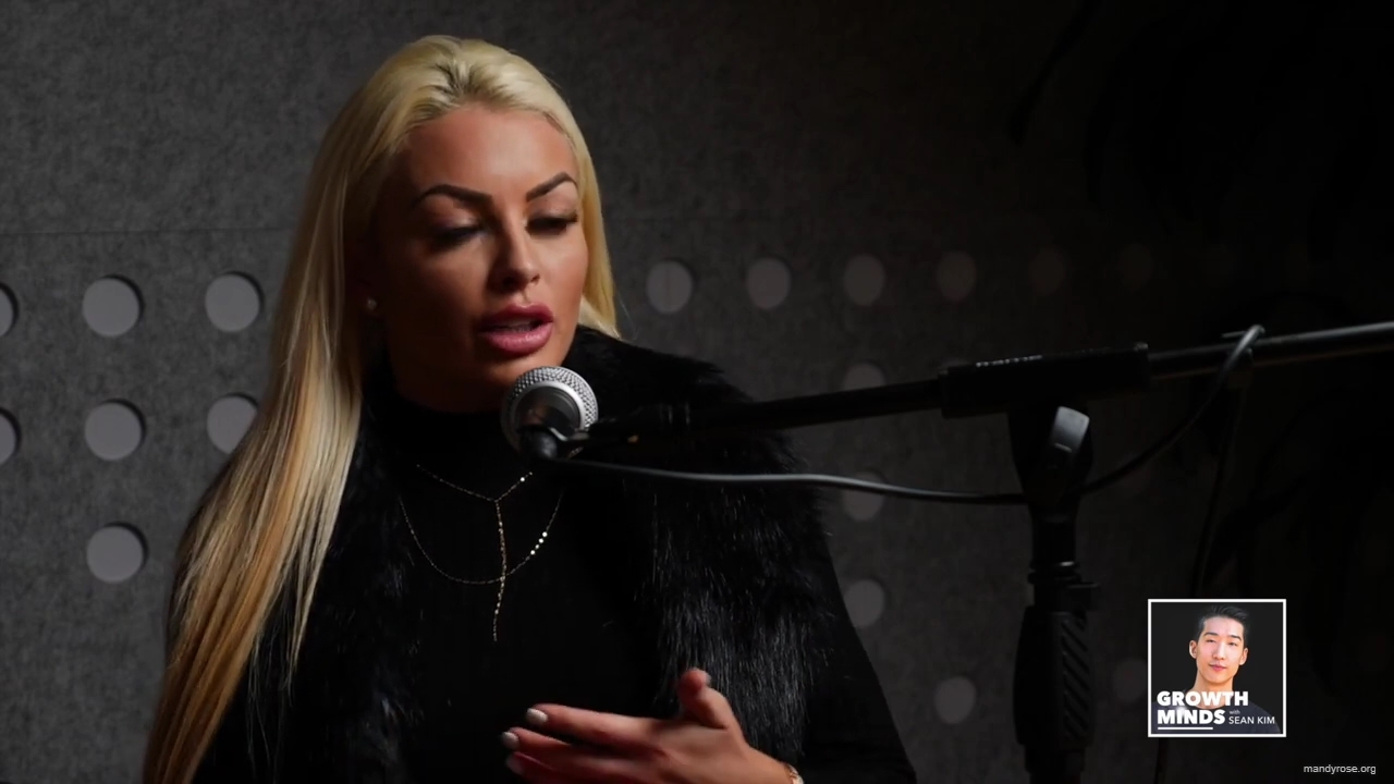 WWE_Superstar_Mandy_Rose_on_Dealing_With_People_Who_Underestimate_You_mp40568.jpg