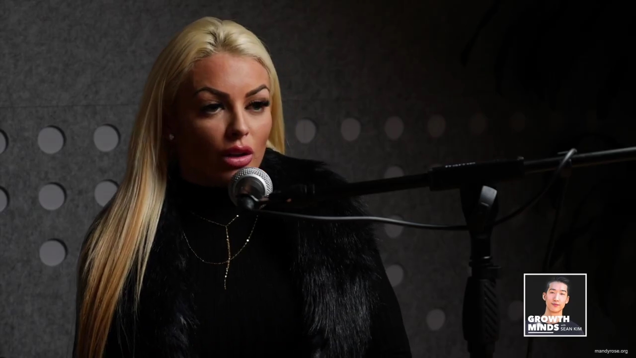WWE_Superstar_Mandy_Rose_on_Dealing_With_People_Who_Underestimate_You_mp40571.jpg