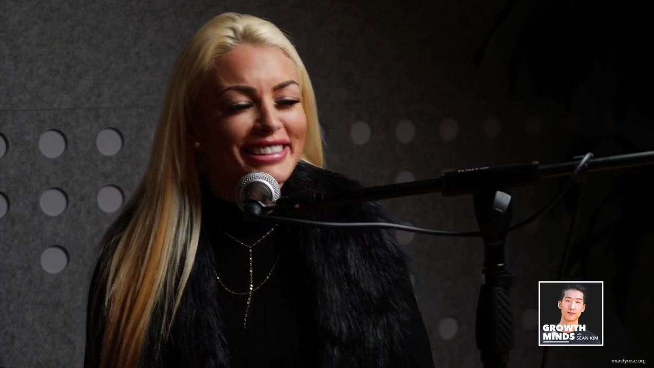 WWE_Superstar_Mandy_Rose_on_Dealing_With_People_Who_Underestimate_You_mp40639.jpg