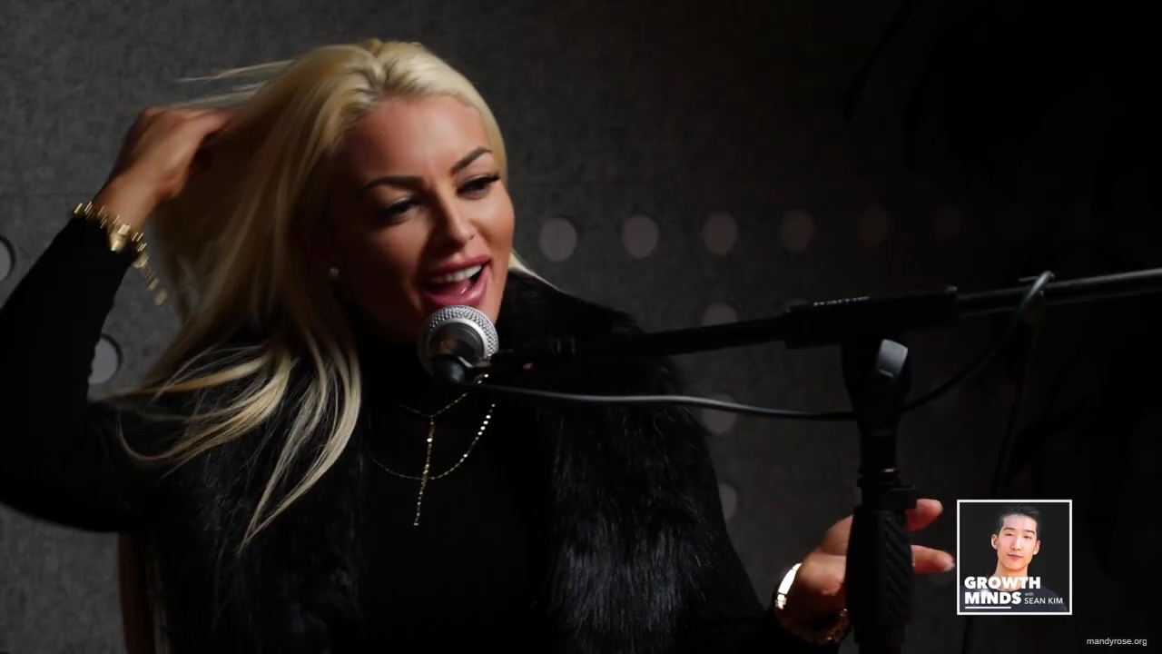WWE_Superstar_Mandy_Rose_on_Dealing_With_People_Who_Underestimate_You_mp40642.jpg