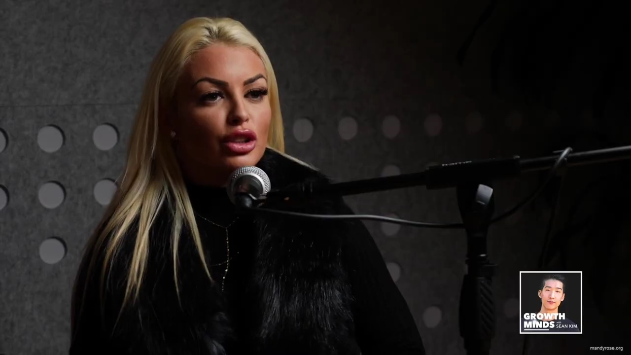WWE_Superstar_Mandy_Rose_on_Dealing_With_People_Who_Underestimate_You_mp40665.jpg