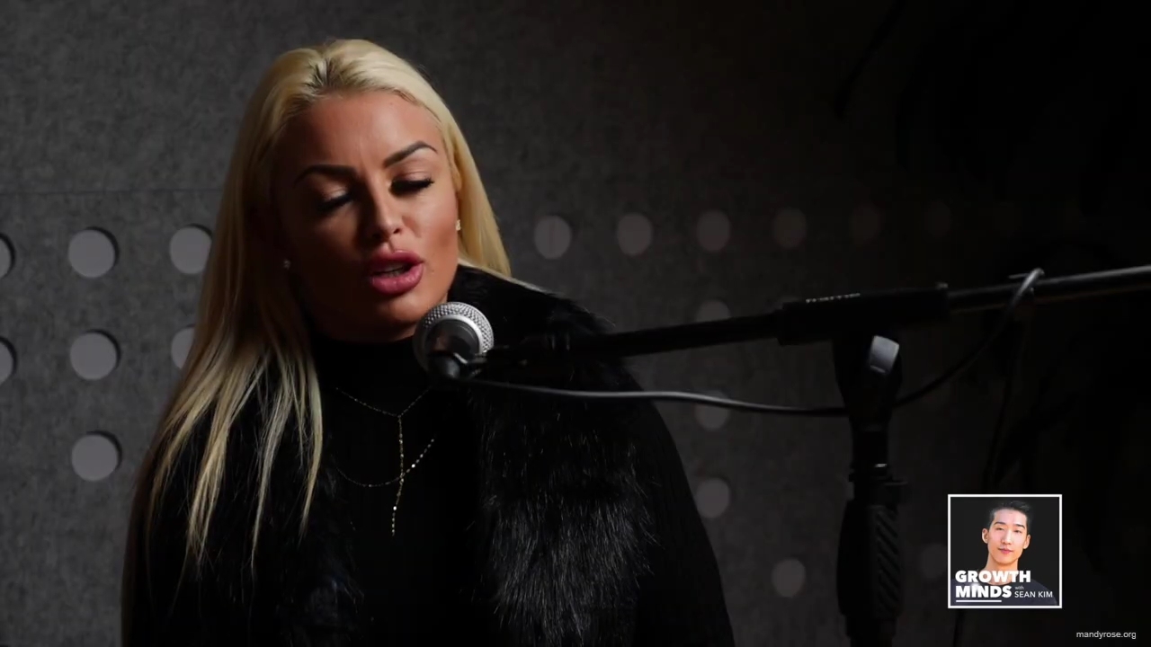 WWE_Superstar_Mandy_Rose_on_Dealing_With_People_Who_Underestimate_You_mp40719.jpg