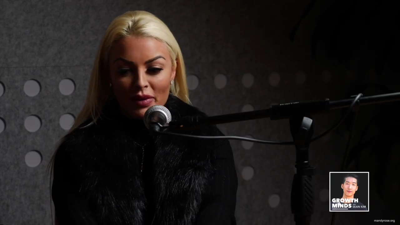 WWE_Superstar_Mandy_Rose_on_Dealing_With_People_Who_Underestimate_You_mp40795.jpg
