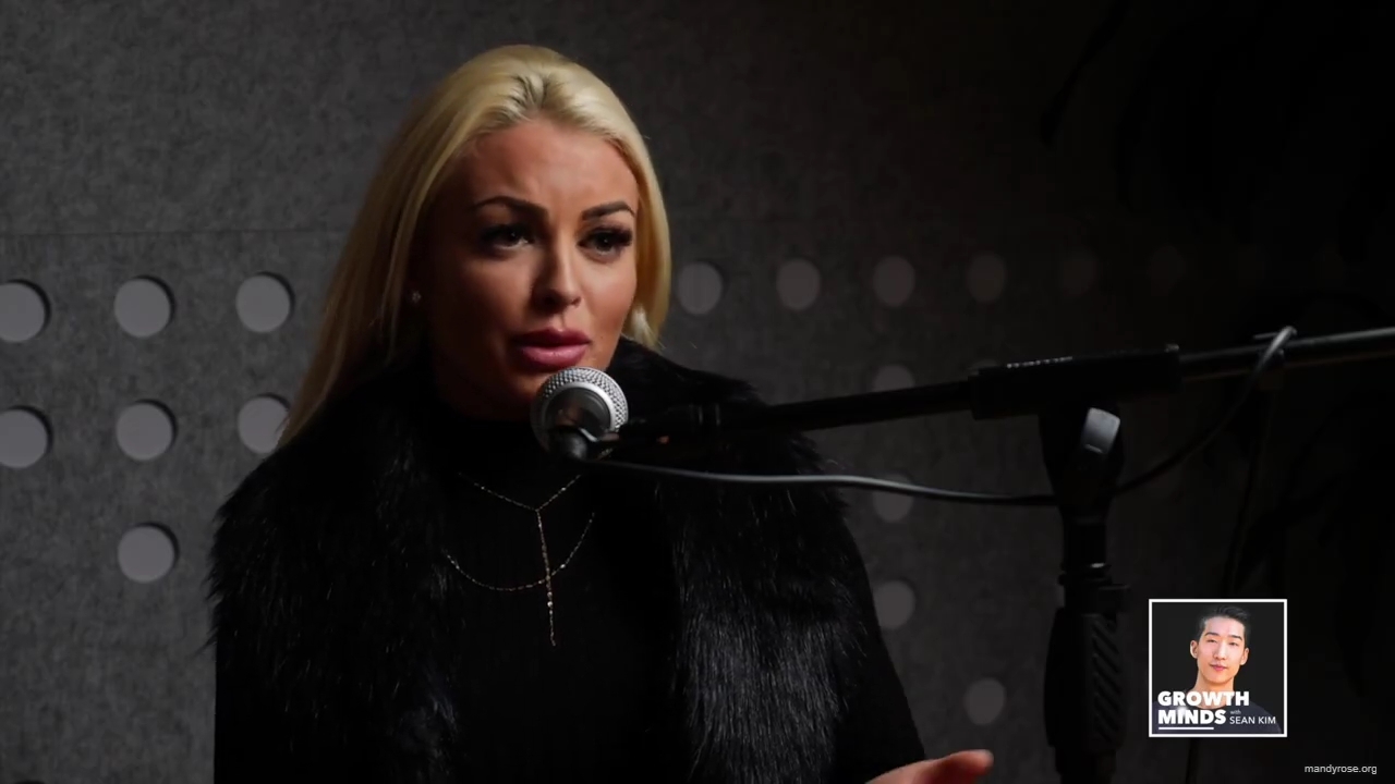 WWE_Superstar_Mandy_Rose_on_Dealing_With_People_Who_Underestimate_You_mp40921.jpg