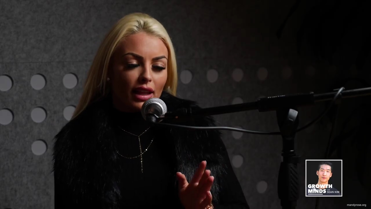 WWE_Superstar_Mandy_Rose_on_Dealing_With_People_Who_Underestimate_You_mp40926.jpg