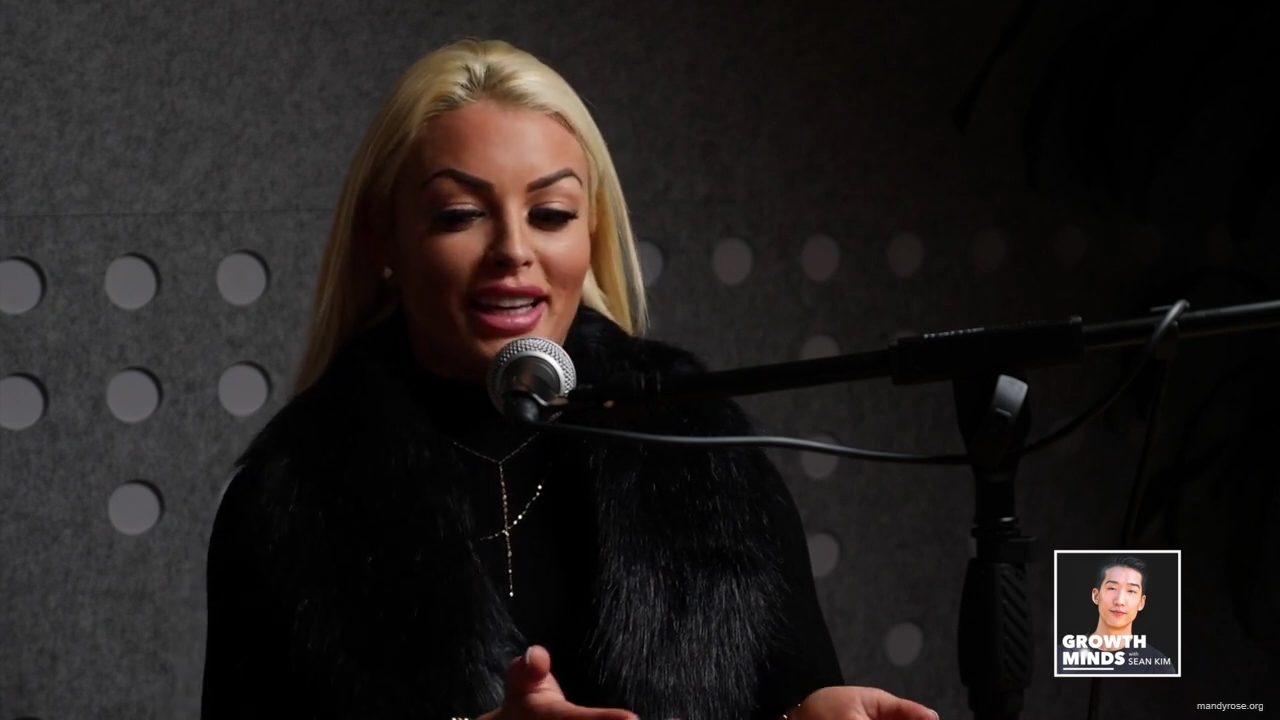 WWE_Superstar_Mandy_Rose_on_Dealing_With_People_Who_Underestimate_You_mp41000.jpg