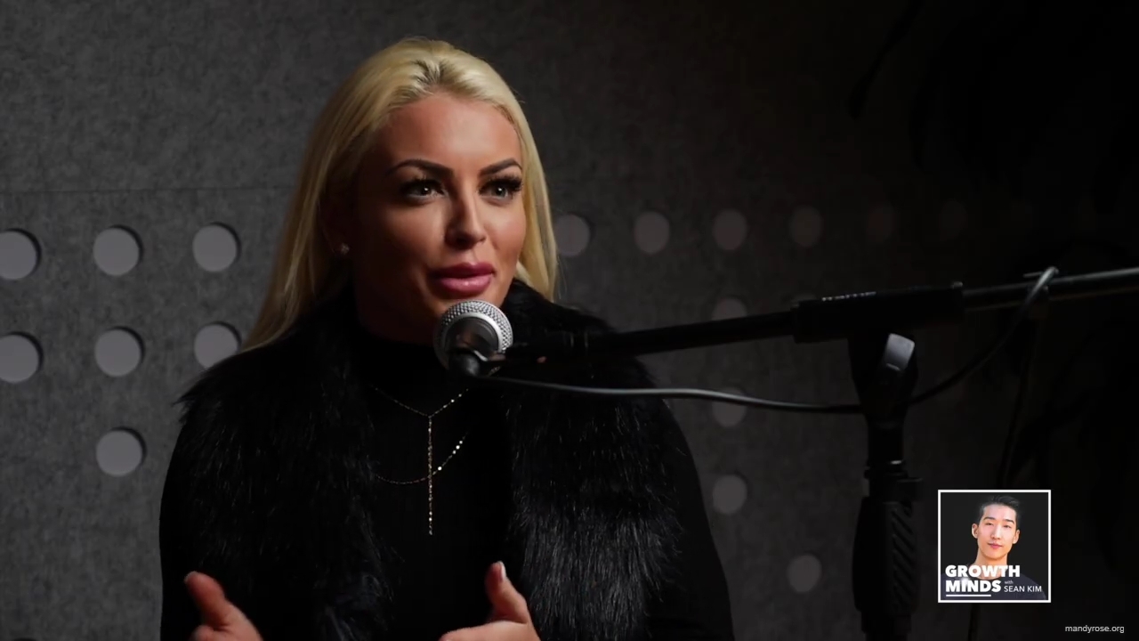 WWE_Superstar_Mandy_Rose_on_Dealing_With_People_Who_Underestimate_You_mp41115.jpg