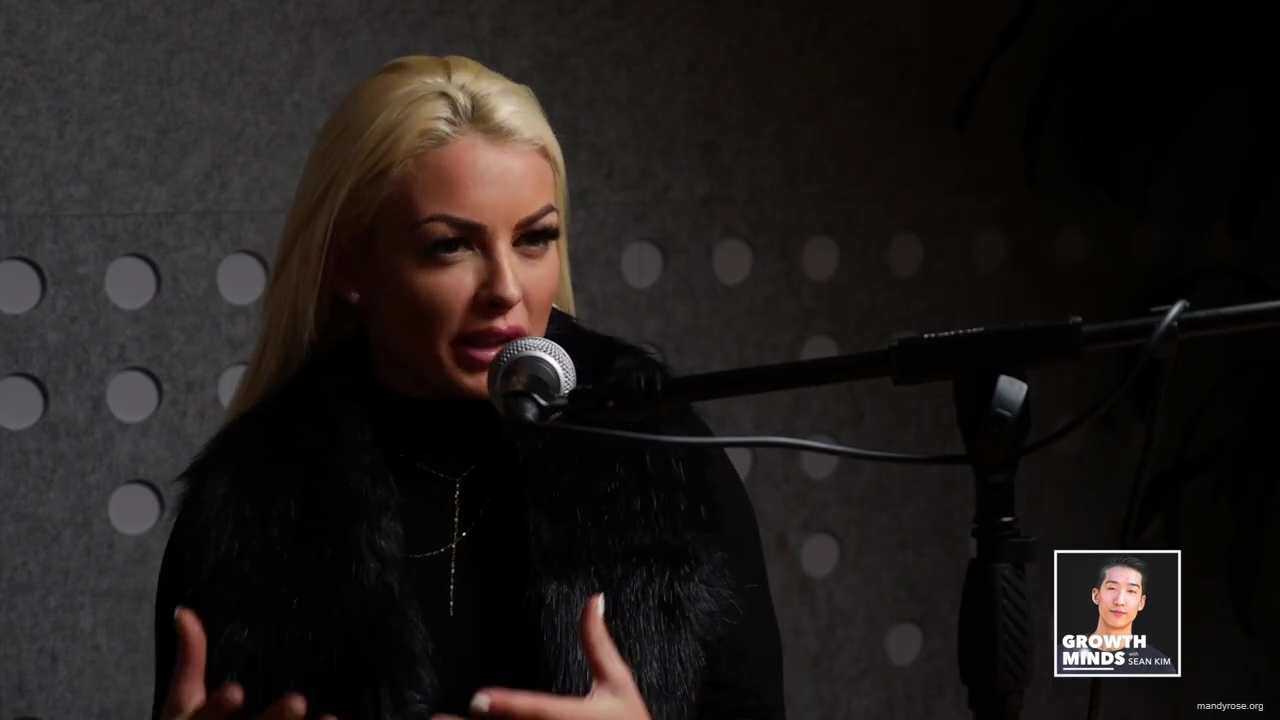WWE_Superstar_Mandy_Rose_on_Dealing_With_People_Who_Underestimate_You_mp41248.jpg
