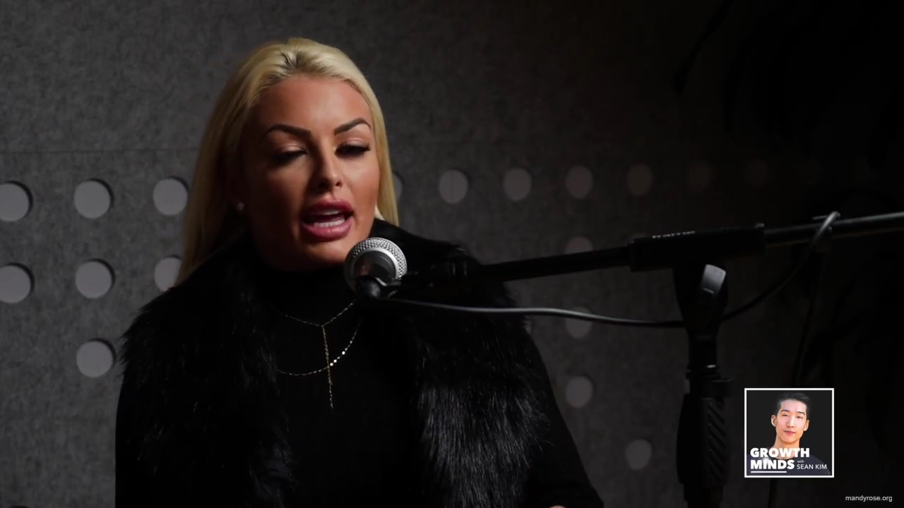 WWE_Superstar_Mandy_Rose_on_Dealing_With_People_Who_Underestimate_You_mp41289.jpg