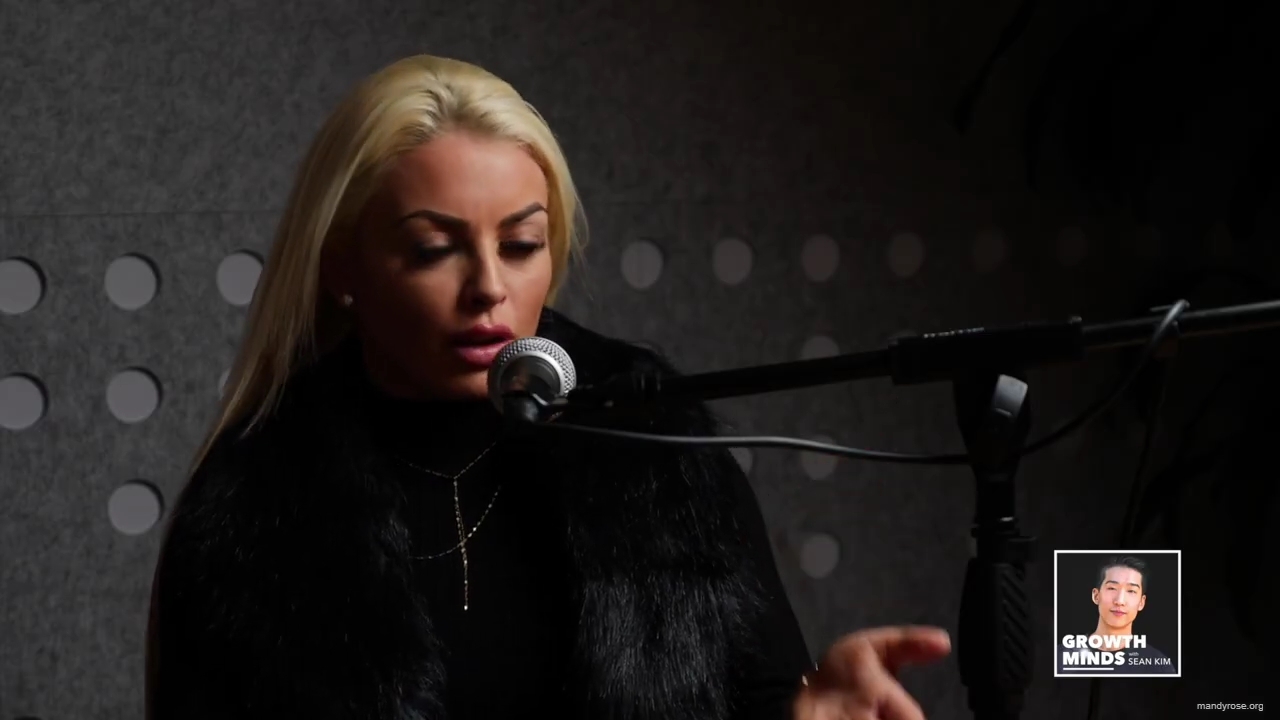 WWE_Superstar_Mandy_Rose_on_Dealing_With_People_Who_Underestimate_You_mp41373.jpg
