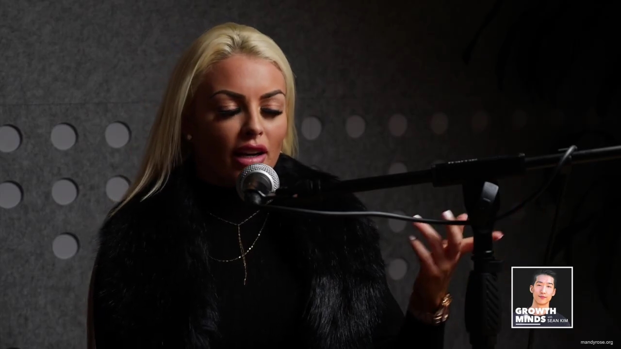 WWE_Superstar_Mandy_Rose_on_Dealing_With_People_Who_Underestimate_You_mp41425.jpg