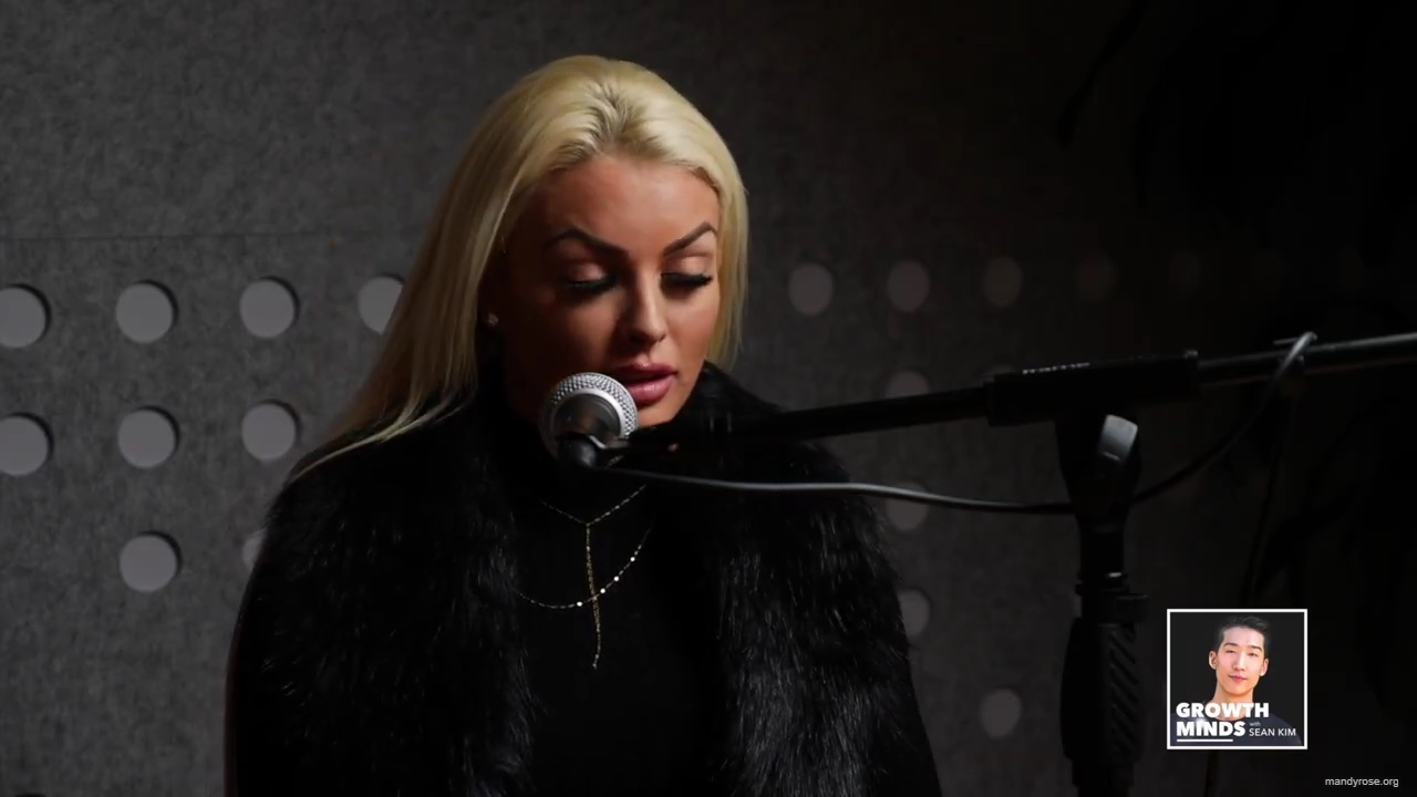 WWE_Superstar_Mandy_Rose_on_Dealing_With_People_Who_Underestimate_You_mp41490.jpg