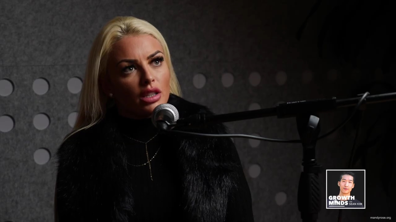 WWE_Superstar_Mandy_Rose_on_Dealing_With_People_Who_Underestimate_You_mp41504.jpg